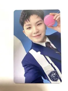 seventeenウジトレカ