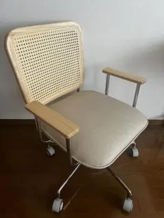 LOWYA ロウヤ　ラタン調デスクチェア　ワークチェア　キャスター付き　ベージュ Amazon.co.jp: LOWYA ロウヤ デスクチェア ラタン調チェア