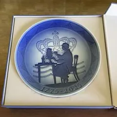 【新品・未使用】ロイヤルコペンハーゲン イヤー プレート 250周年記念