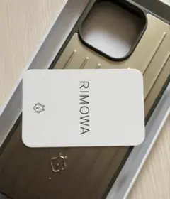 RIMOWA iPhone16proケース ゴールドのサムネイル
