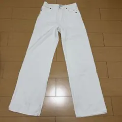 ZARA ホワイトデニム ワイドパンツ