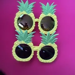 パイナップル型サングラス（沖縄）