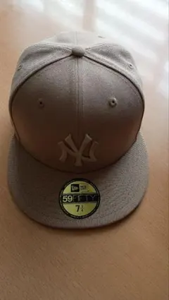 New Era 59FIFTY ベージュキャップ 7 1/4