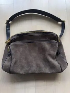 2025年最新】TOM FORD メンズ ショルダーバッグの人気アイテム - メルカリ