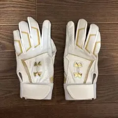 【値下げ可】Under Armour バッティング用手袋 ホワイト/ゴールド