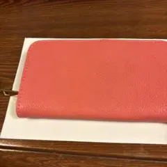ピンク 折り財布 ファスナー付き