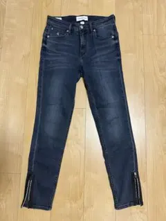 Calvin Klein Jeans レディースデニムパンツ サイズW27のサムネイル