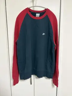 Nike ネイビー/レッド トレーナー L