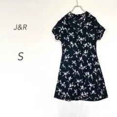 ジェイアンドアール/半袖シャツワンピース/ミニ丈/S/ブラック/花柄/前開きのサムネイル