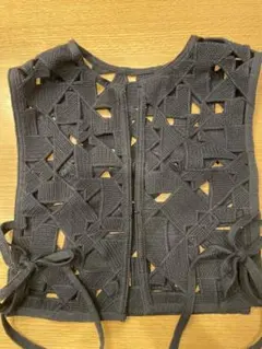 【美品】幾何学模様 ニット ビスチェ ブラックのサムネイル