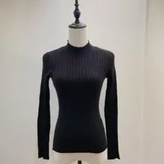 ロートレアモン ニット