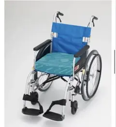 車椅子用 低反発 3Dエアクッション 台湾製 洗えるカバー 新品 - メルカリ