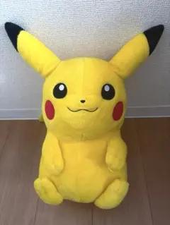 レトロ TOMY あったかピカチュウ ぬいぐるみ - メルカリ