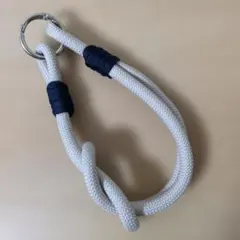 パラコード　スマホハンドストラップ　ピンクベージュネイビー