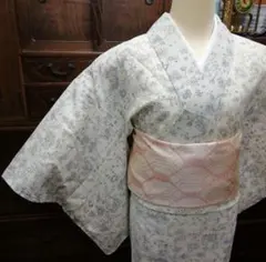 本日まで！ 麻縮 夏着物 装飾花文 麻着物 麻のサムネイル
