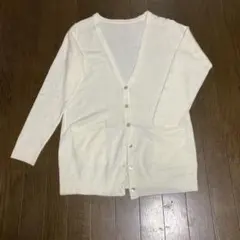 レディースカーディガン　アイボリー　M 春らしい色　とても柔らかくて軽い