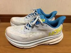 HOKA CLIFTON 9 WIDE ランニングシューズ　27cm