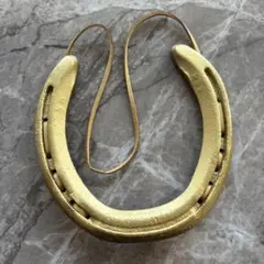ゴールド馬蹄　馬　蹄鉄　used