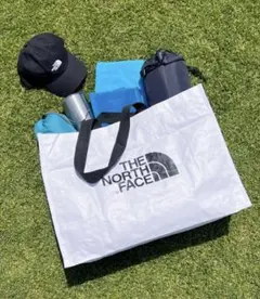 ノースフェイス　ショッパーバッグ　韓国限定品　エコバッグ　Lサイズのサムネイル