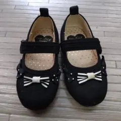 リボン付き黒フォーマルシューズ