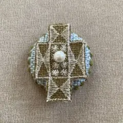 ミナペルホネン刺繍ブローチハンドメイド