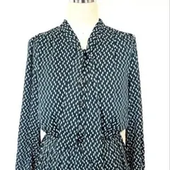 アンタイトル ジオメ柄 ボウタイワンピース　洗える ウエストゴム