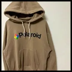 GU ジーユー　Polaroid パーカー　Mサイズ s4