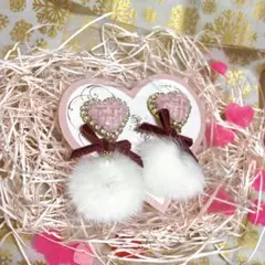 Amooo イヤリング ピンクツイード ベルベットリボン ファー クリスマス