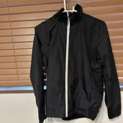 ASICS ブラックジャケット レディース