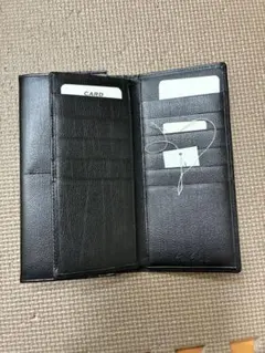 黒のレザー長財布のサムネイル
