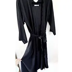 ロングカーディガン　ガウンカーディガン　黒　カーディガン　薄手　アウター　ガウン