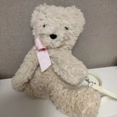 メゾピアノ　ベージュ クマのショルダーバッグ