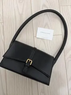 CHARLES & KEITH ハンドバッグ　ブラック　ショルダーバッグ