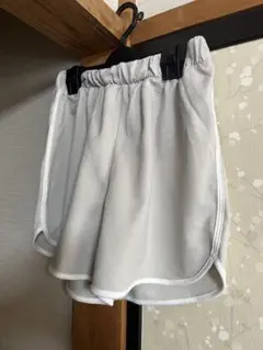 グレー ショートパンツ M-L