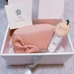 【新品未使用】JILL STUART ハンドクリーム＆コスメポーチ　ギフトセット