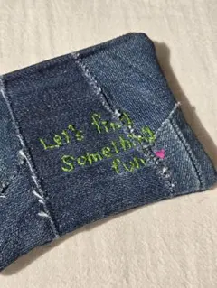 【ハンドメイド】デニム刺繍メッセージポーチ/ネイビー