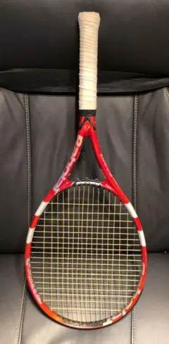 美品Babolat Pure Drive135周年 記念モデル　ピュアドライブ 稲妻の如く、閃光に輝く新しい「ピュアドライブ」。| バボラ公式