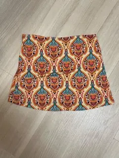 カラフルペイズリー柄タイトスカート