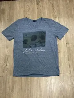 URBAN RESEARCH VネックTシャツのサムネイル