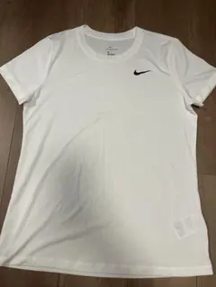 ナイキ　ランニングウェア　スポーツウェア　 ホワイト M