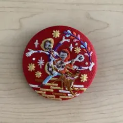 新品未使用 ディズニー 刺繍缶バッジ2 リメンバーミー