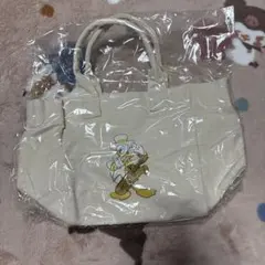 Item thumbnail for item dc0c64f8-fd9a-4107-8341-0f443645a4e0