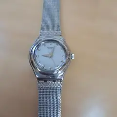 Swatch スウォッチ 腕時計 本体 シルバー メッシュベルト電池交換必須 Fのサムネイル
