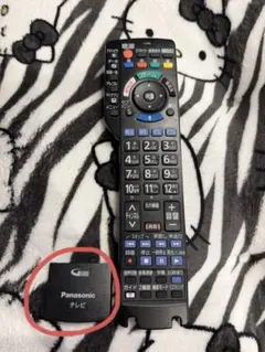 ※裏蓋無し パナソニック　テレビリモコン　N2QBYB000045