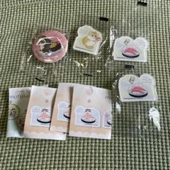mofusand　くら寿司　コラボ 缶バッジ、アクリルステッカー