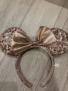 ディズニー　カチューシャ　スパンコール　ピンク