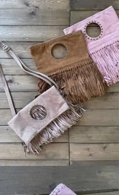 スエードバック