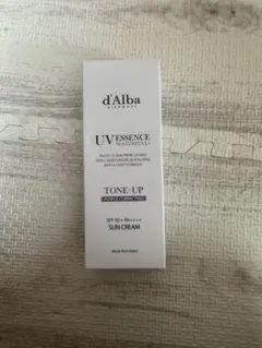 d'Alba UV ESSENCE WATERFUL サンクリーム