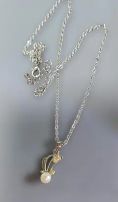 Item thumbnail for item ba15e1df-9429-4f1d-9968-866db55fbba0