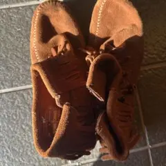 ブラウン スエード フリンジ モカシンブーツ